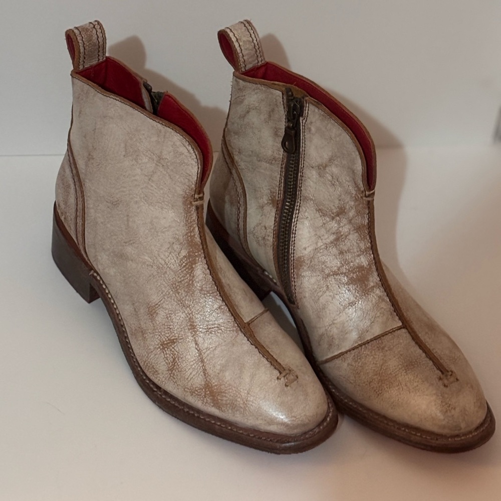 Bed Stu Winter White Ankle Boots